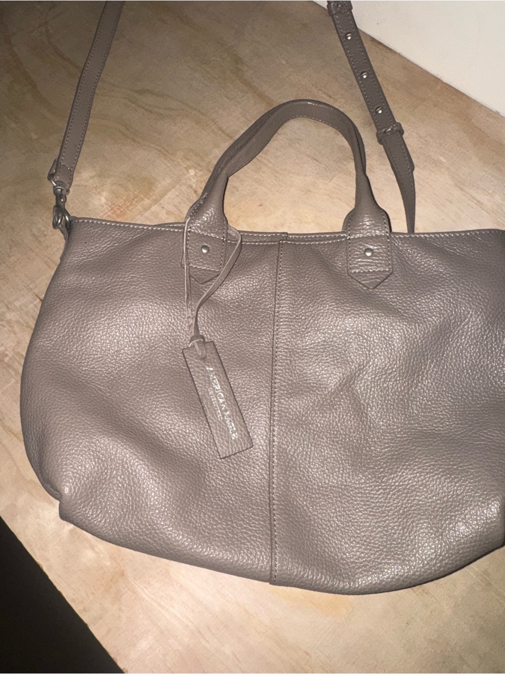 Classic Women's Leather Tote Bag in Taupe